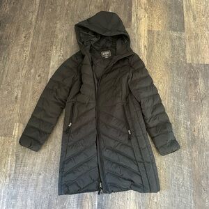 Eastern Mountain Sports Black Puffer Jacket - Size Small